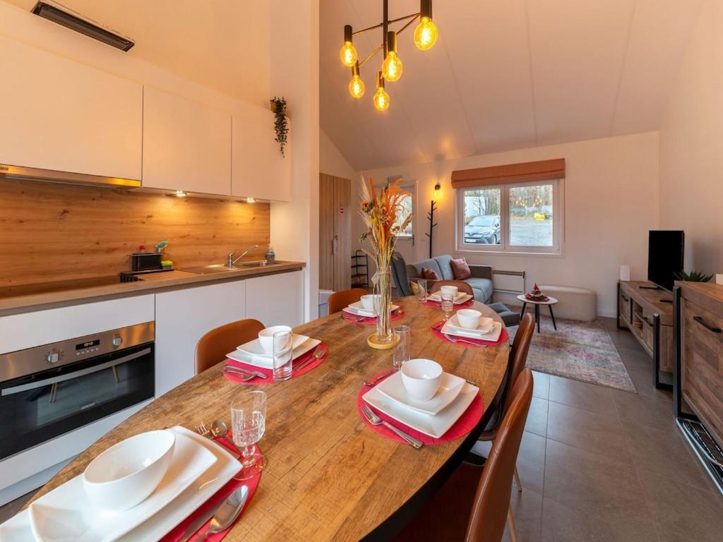 Cosy Chalet Near Durbuy In Nature 索姆勒兹 外观 照片
